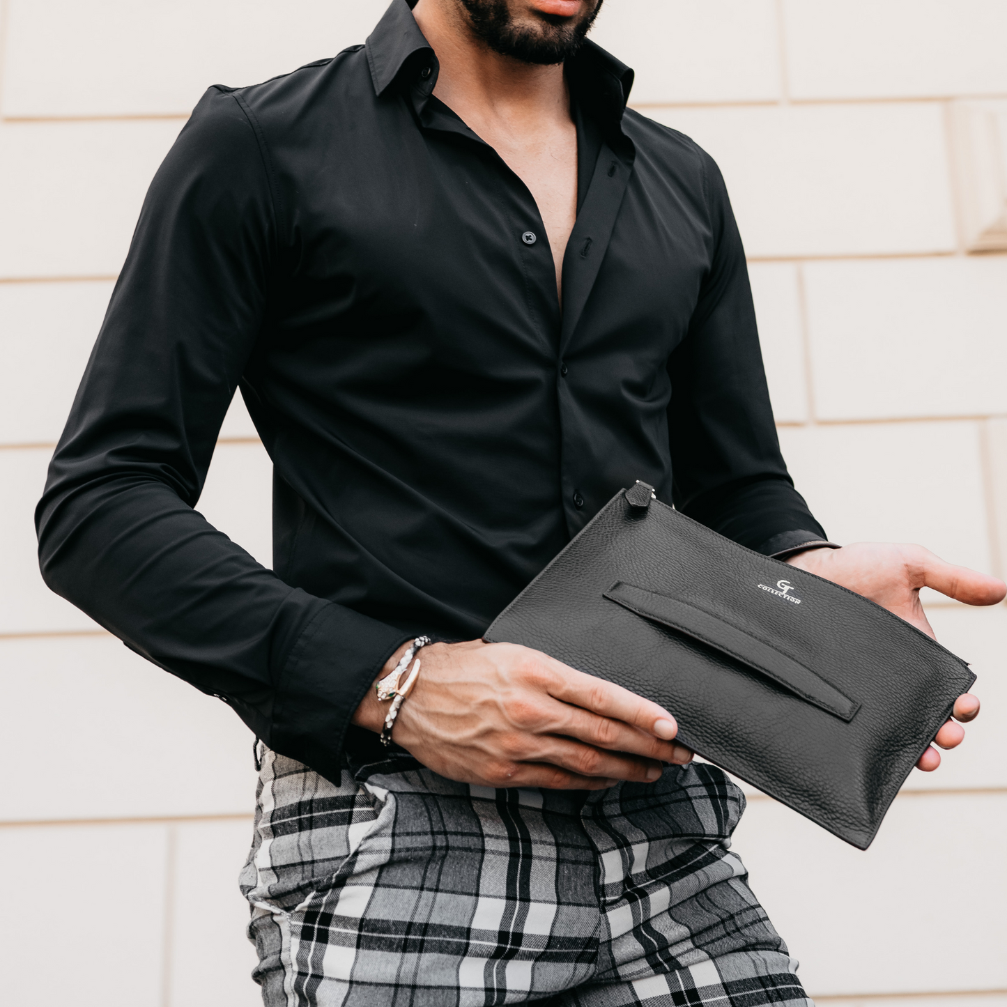 Sac à main en cuir pour homme - Noir avec détails dorés