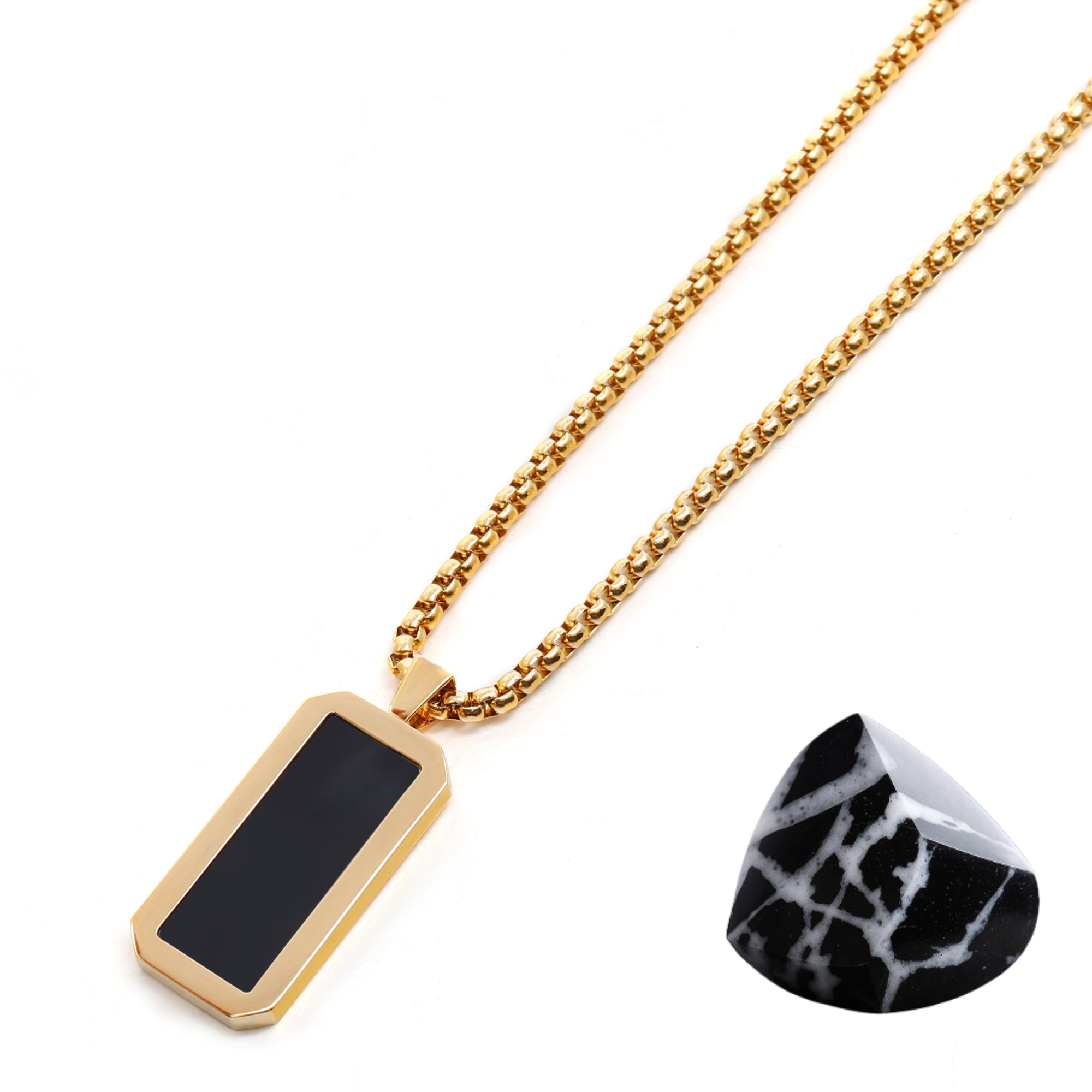 Golden Necklace with Rectangle Onyx Pendant – GT collection
