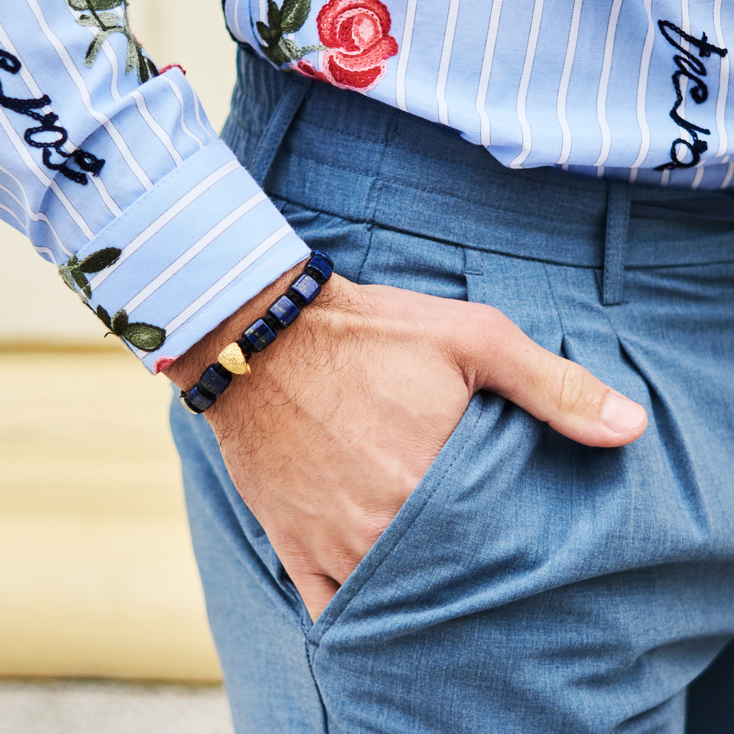 Pulsera de ÁGUILA AMERICANA para hombre con piedra LAPISLÁZUL y HOWLITA