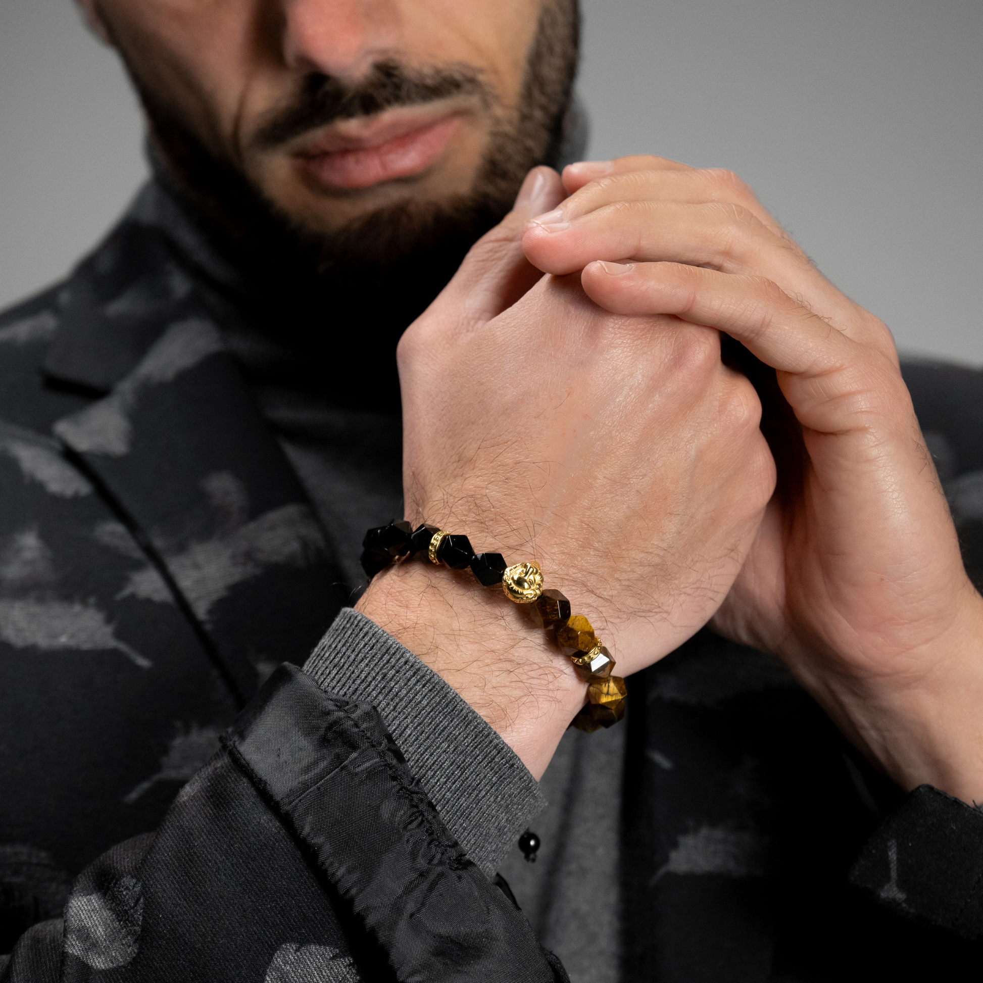 Bracciale da Uomo in Pietra Occhio di Tigre Verde con Nome di Talisa Bracciale da Uomo in Pietra Occhio di Tigre Verde con Nome di Talisa
