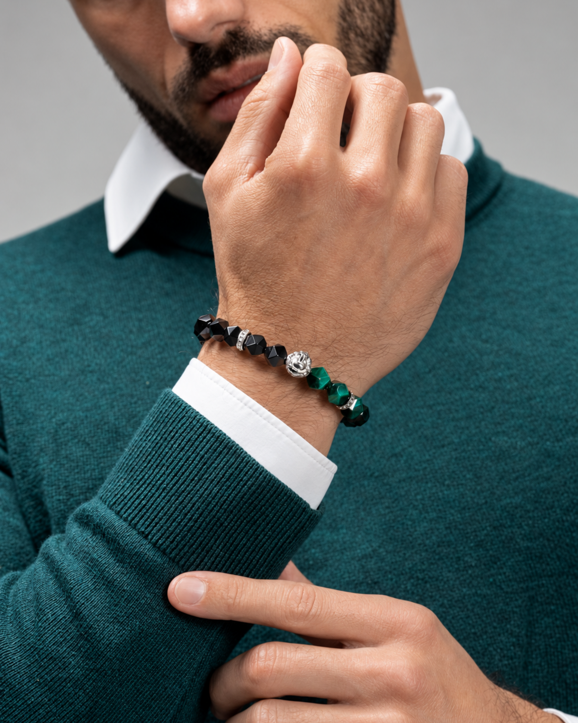 Green Tiger Eye & Black Onyx Lion Bracelet Secondary image