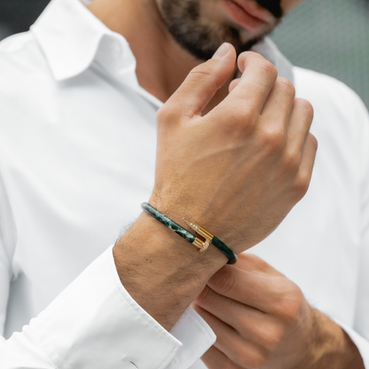 Armband Roségold-Nagel mit Zirkon-Diamant – grünes Leder