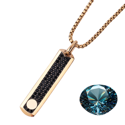 Collier Doré avec Pendentif Zircon Noir